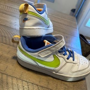 Nike Court Borough Low 2 Se